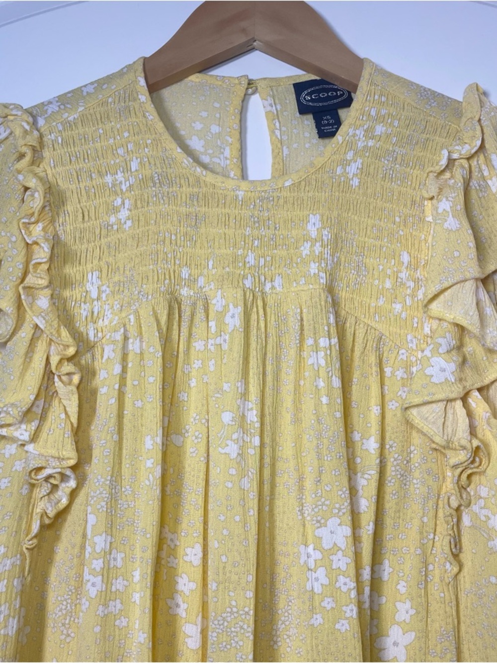 SCOOP Yellow Floral Smocked Blouse Ruffle Sleeves Lightweight Summer Top Size XS - Picture 12 of 12